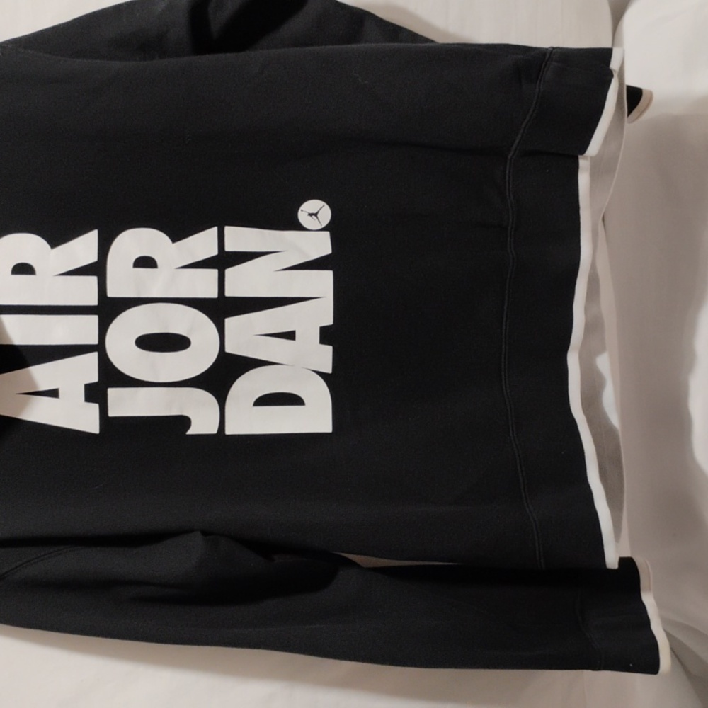 SALE! Jordan Jumpman Pullover Hoodie Sz.L Gently Worn (BX11) - Picture 11 of 16